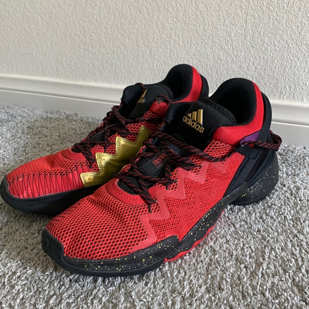 Adidas Donovan Mitchell D.O.N. 2 Basketball Shoe. Size 13.